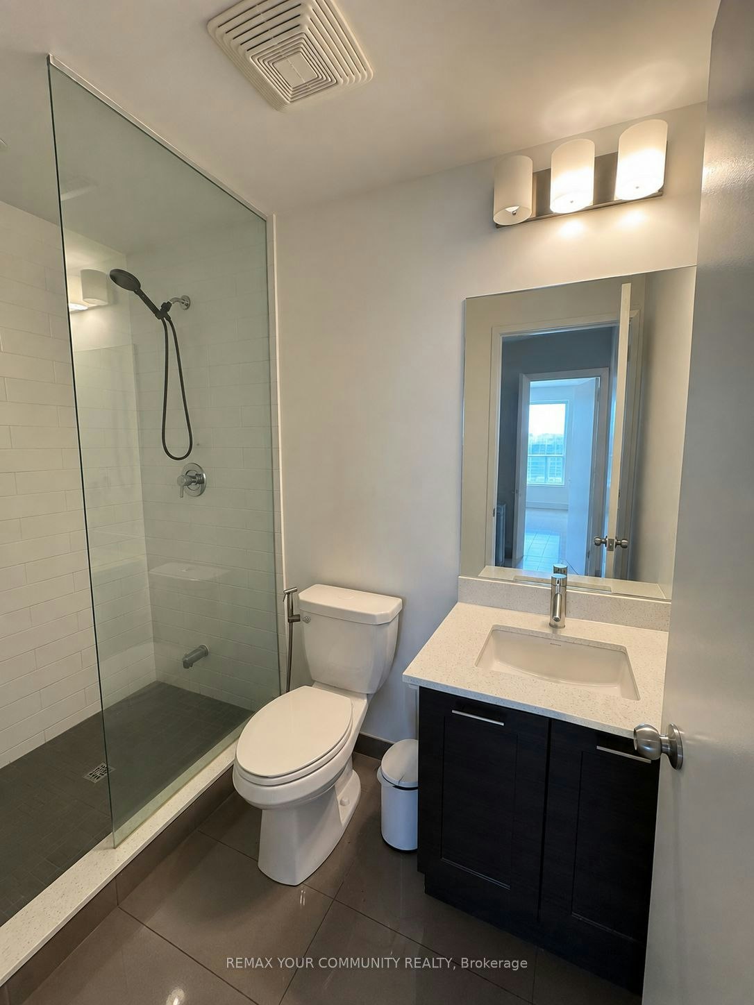 1903-20 Bruyeres Mews, Toronto, ON, M5V 0G8 - 15