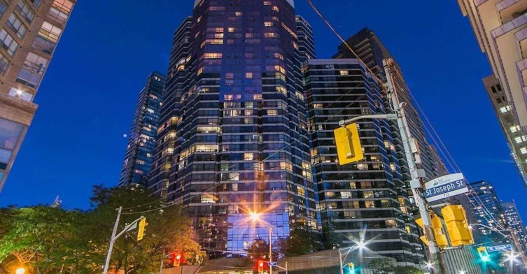 2409-1001 Bay Street, Toronto, ON, M5S 3A6 - 2