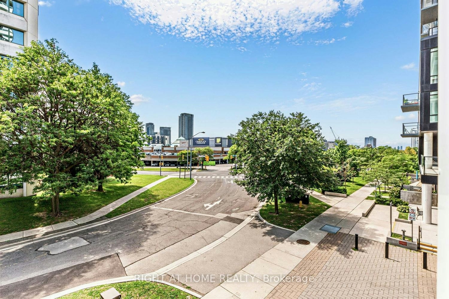2-180 Fairview Mall Drive, Toronto, ON, M2J 0G4 - 27