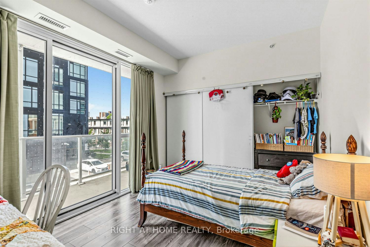 2-180 Fairview Mall Drive, Toronto, ON, M2J 0G4 - 17