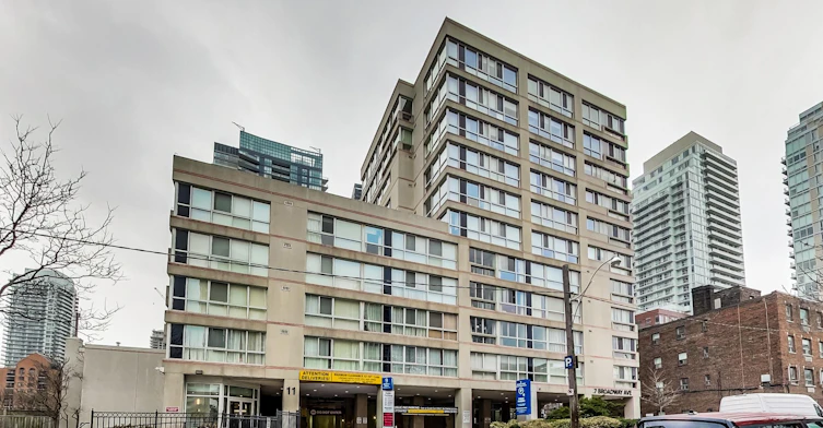 TH5-11 Broadway Avenue, Toronto, ON, M4P 1T7