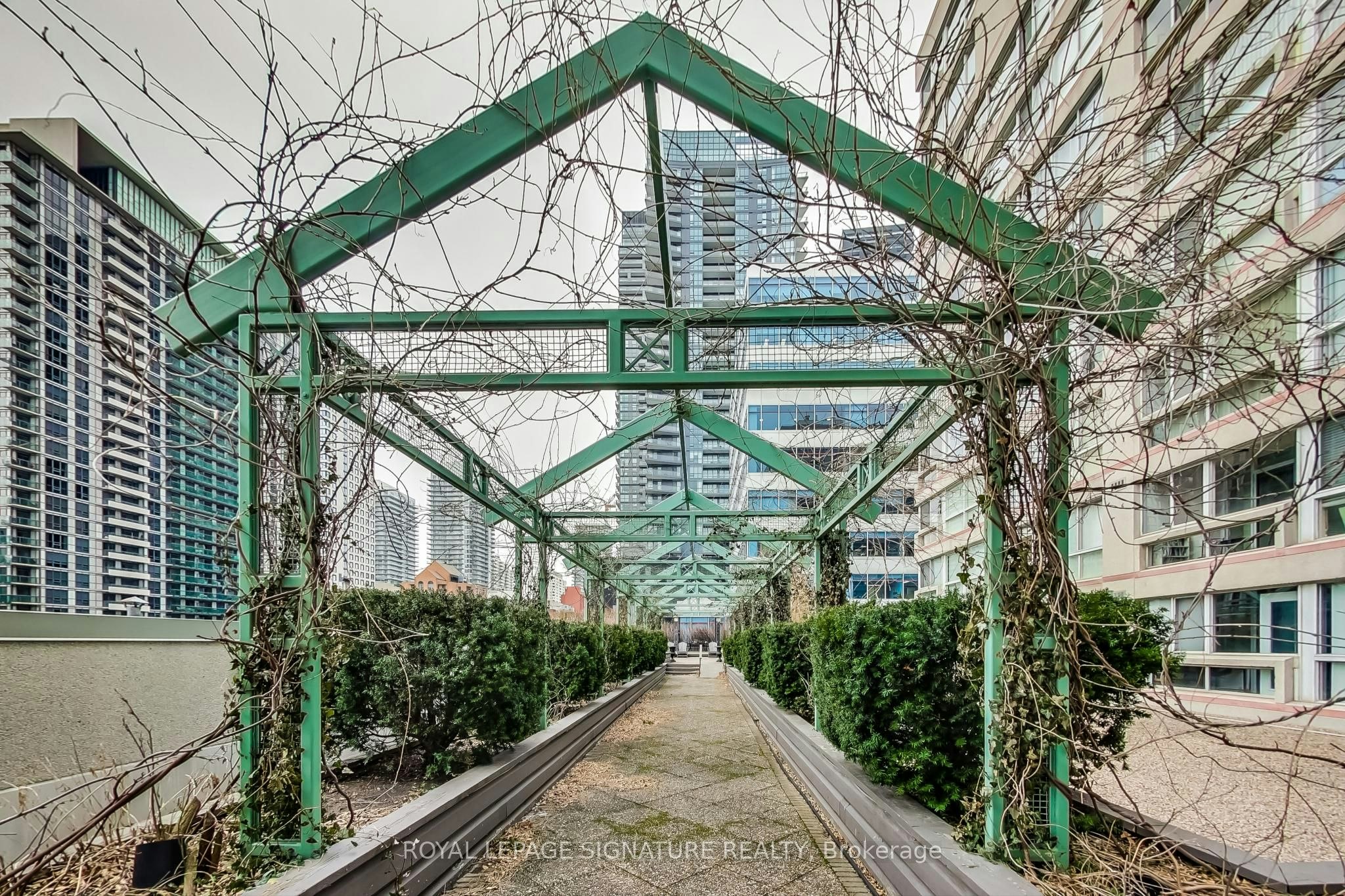 TH5-11 Broadway Avenue, Toronto, ON, M4P 1T7 - 32