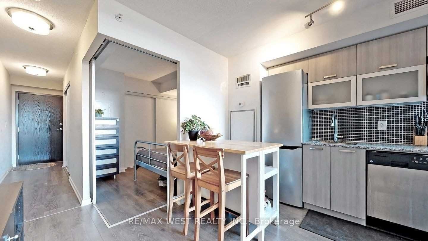 720-36 Lisgar Street, Toronto, ON, M6J 0C7 - 9