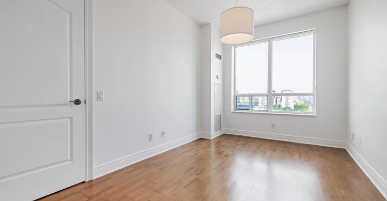 RG1-1 Clairtrell Road, Toronto, ON, M2N 7H6 - 14