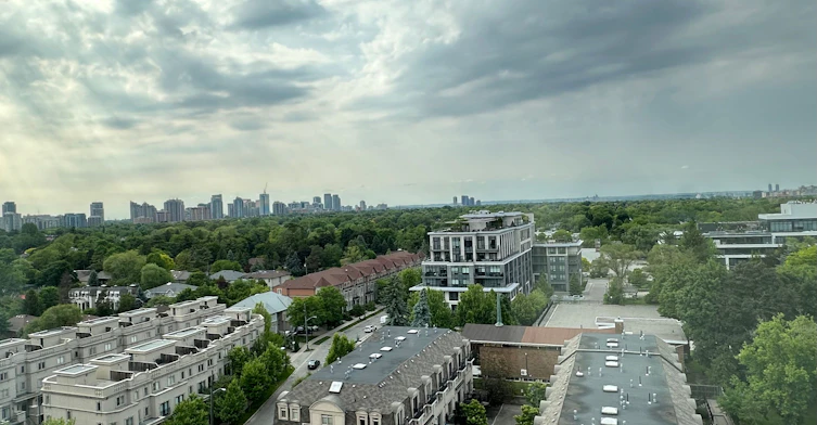 RG1-1 Clairtrell Road, Toronto, ON, M2N 7H6