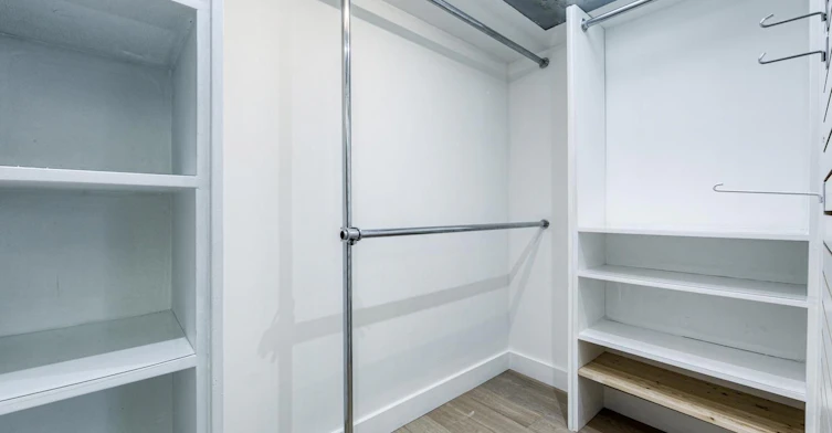 1707-65 Harbour Square, Toronto, ON, M5J 2L4 - 19
