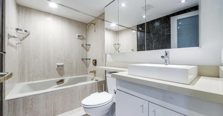 1707-65 Harbour Square, Toronto, ON, M5J 2L4 - 20