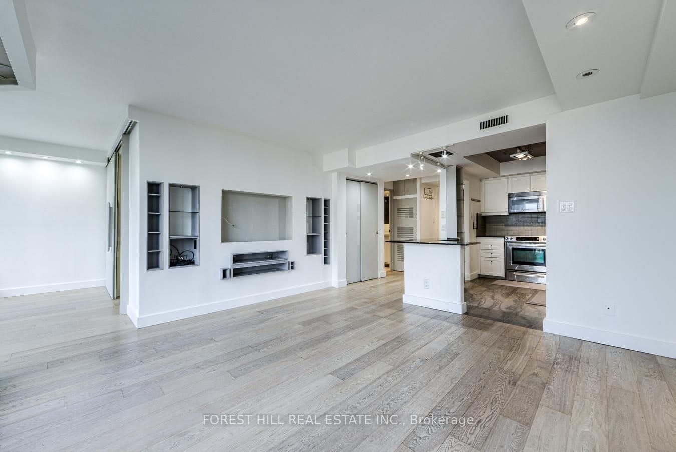 1707-65 Harbour Square, Toronto, ON, M5J 2L4 - 10