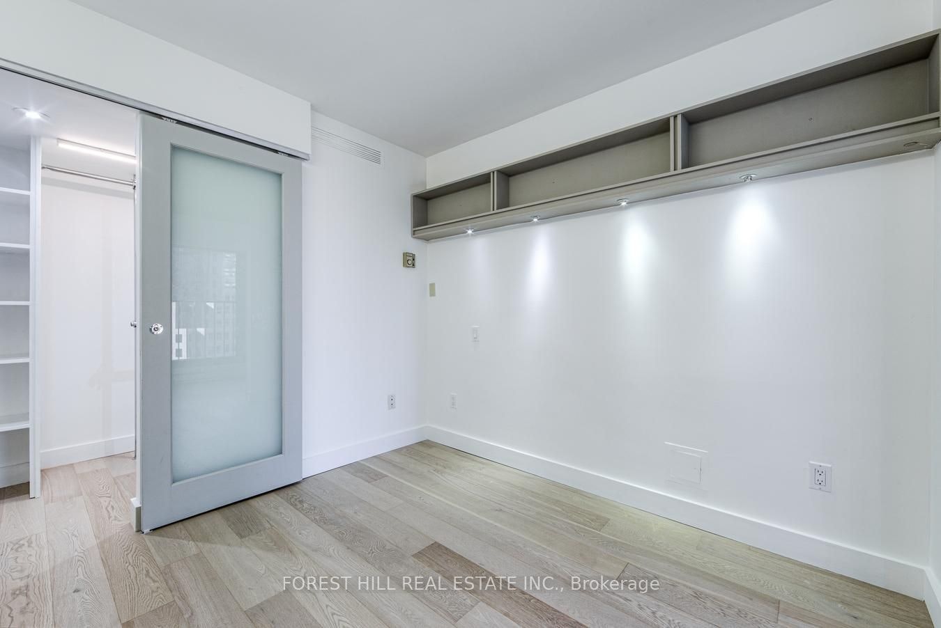 1707-65 Harbour Square, Toronto, ON, M5J 2L4 - 18