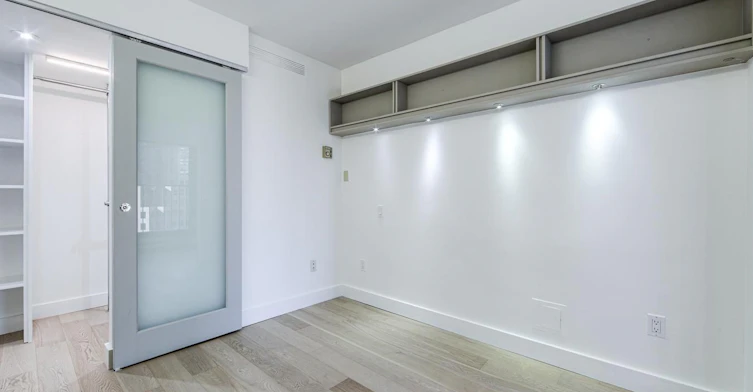 1707-65 Harbour Square, Toronto, ON, M5J 2L4 - 18