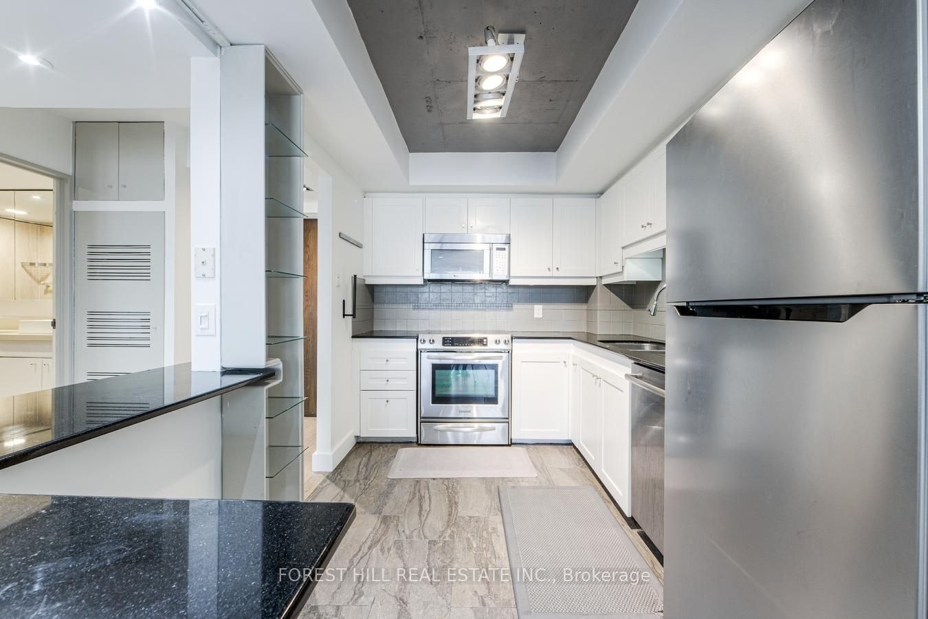 1707-65 Harbour Square, Toronto, ON, M5J 2L4 - 6