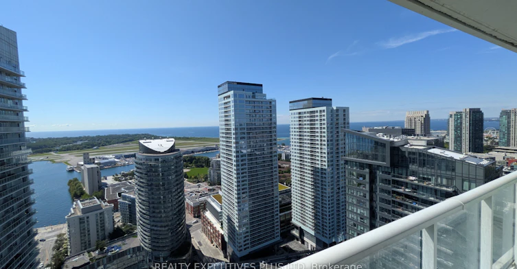 4002-85 Queens Wharf Road, Toronto, ON, M5V 0J9