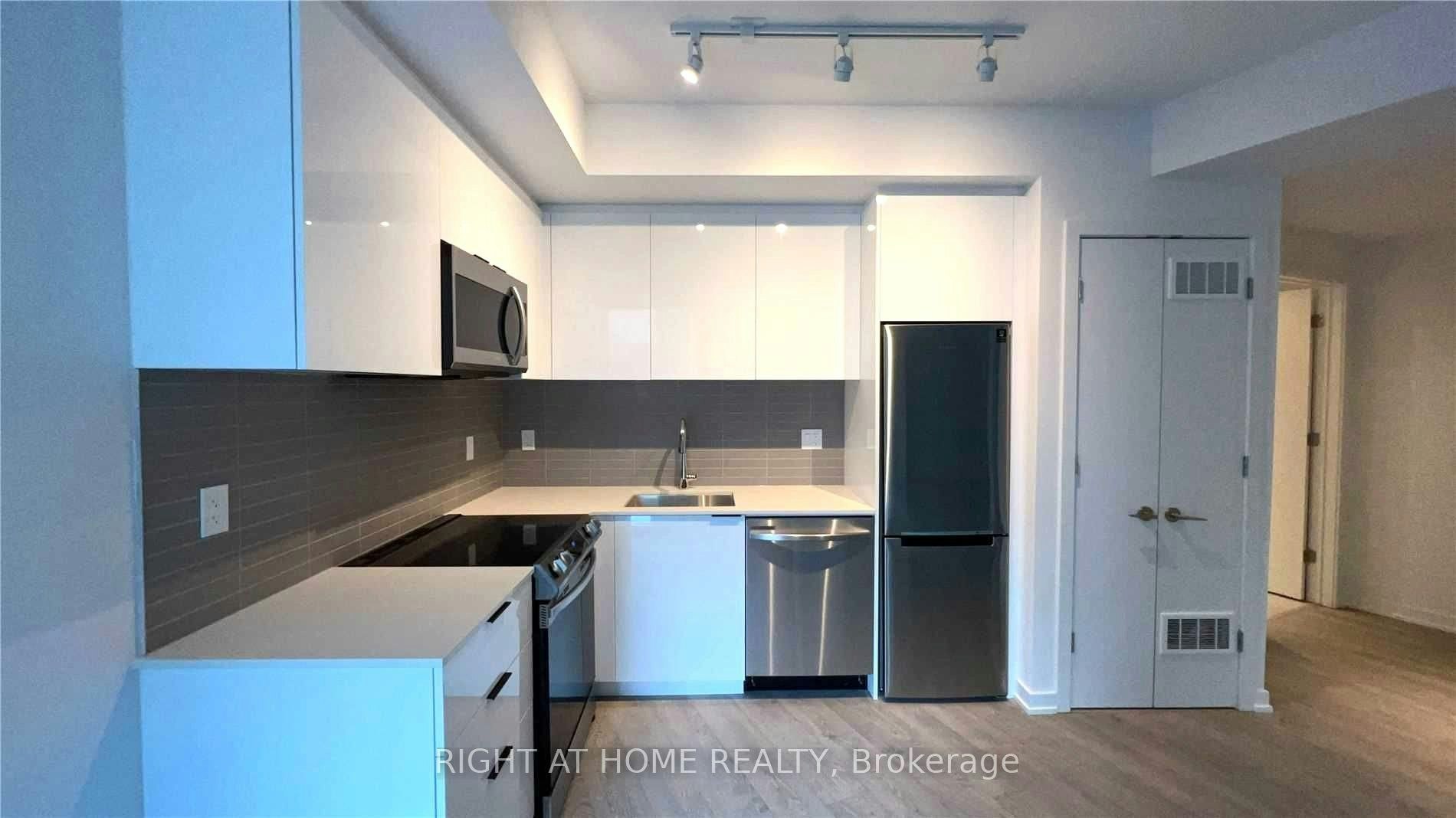917-50 Power Street, Toronto, ON, M5A 0V3