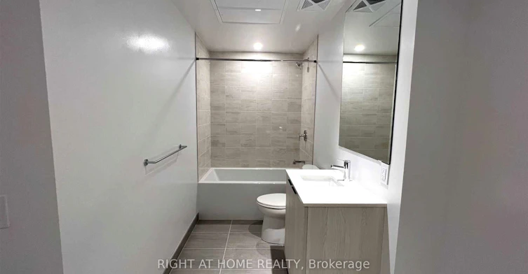 917-50 Power Street, Toronto, ON, M5A 0V3 - 8