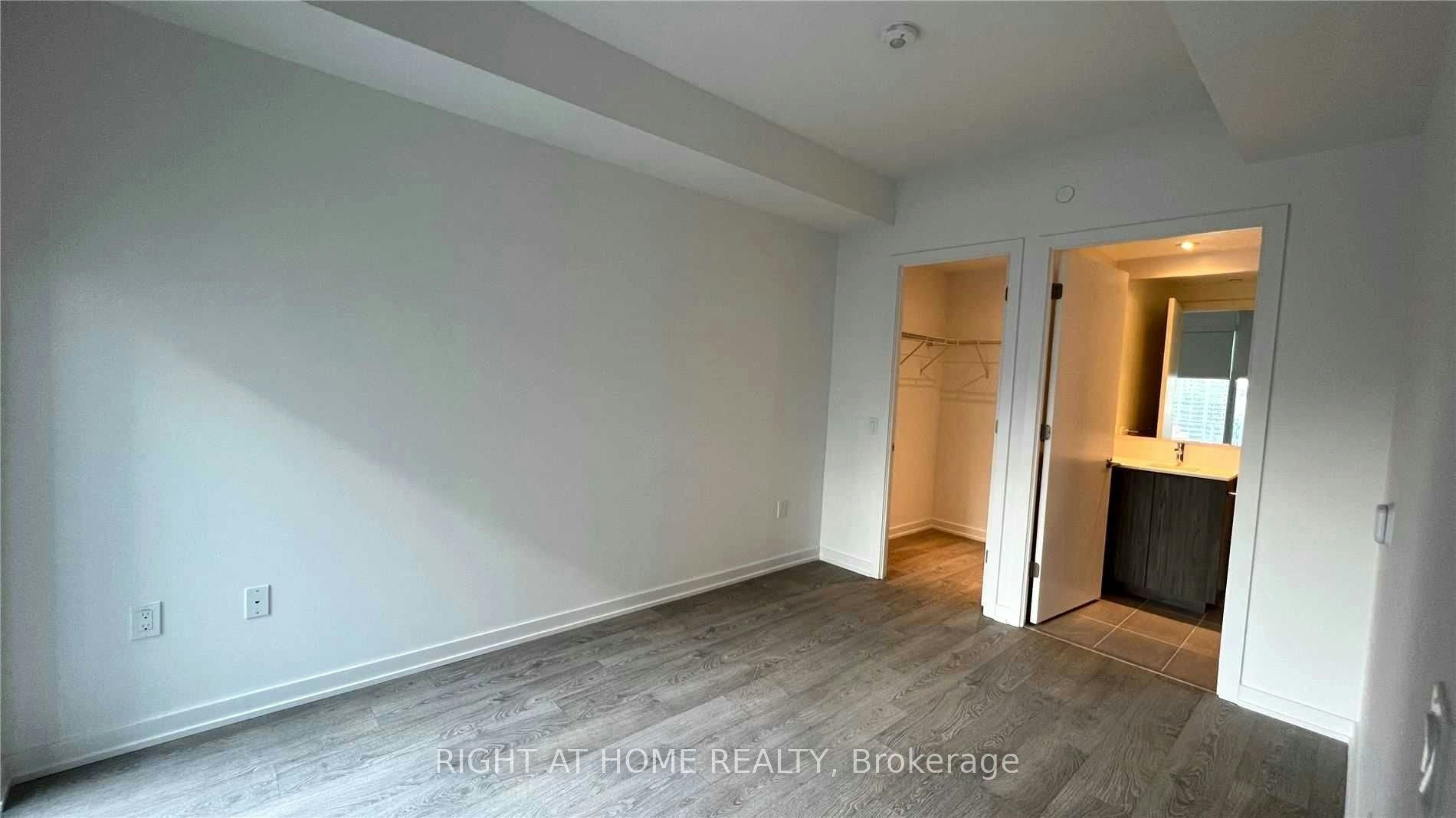 917-50 Power Street, Toronto, ON, M5A 0V3 - 9