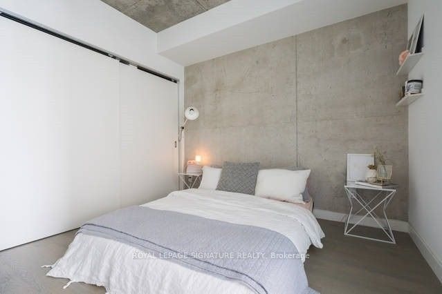 1612-111 Bathurst Street, Toronto, ON, M5V 2R1 - 12