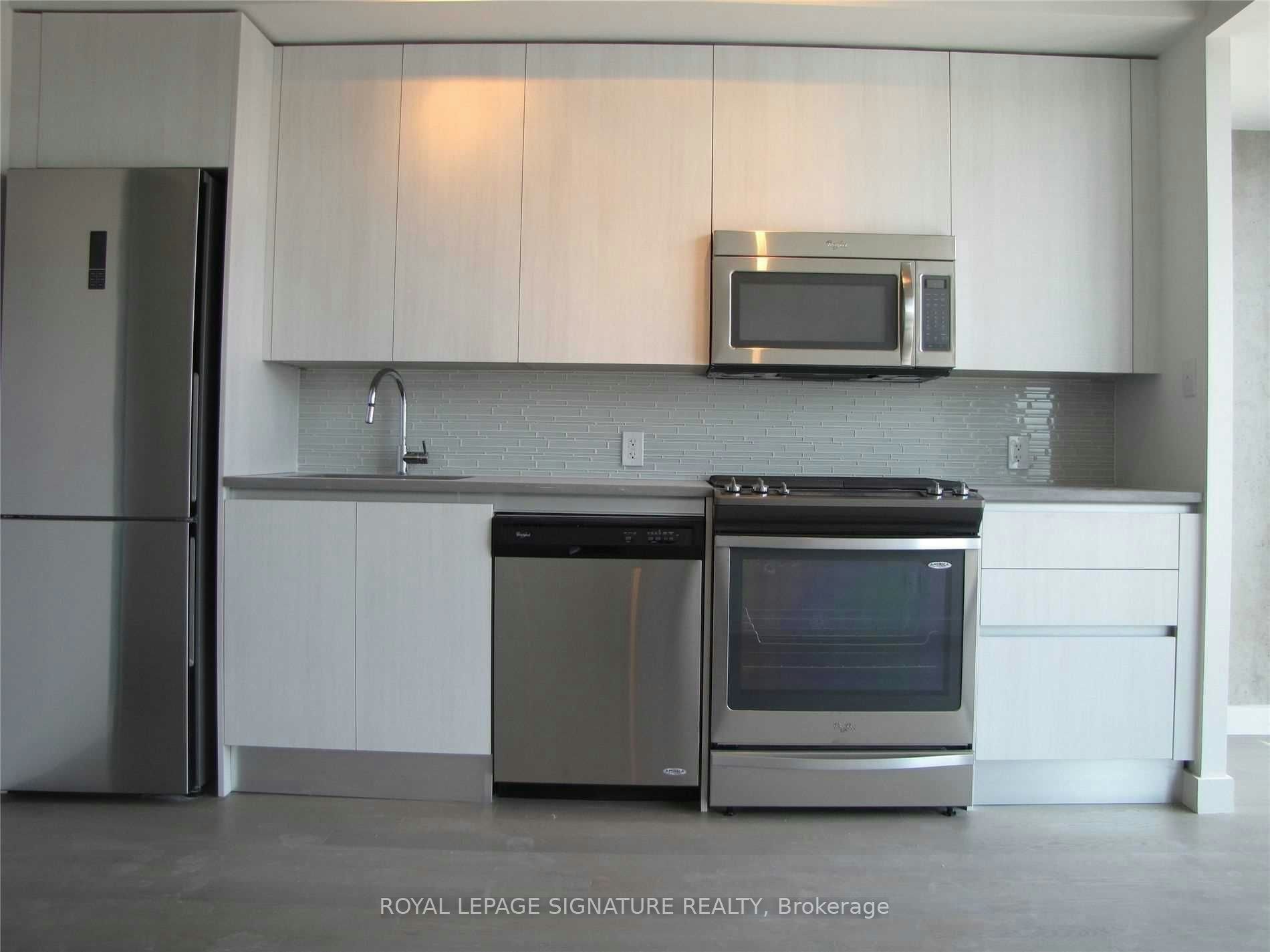 1612-111 Bathurst Street, Toronto, ON, M5V 2R1 - 8