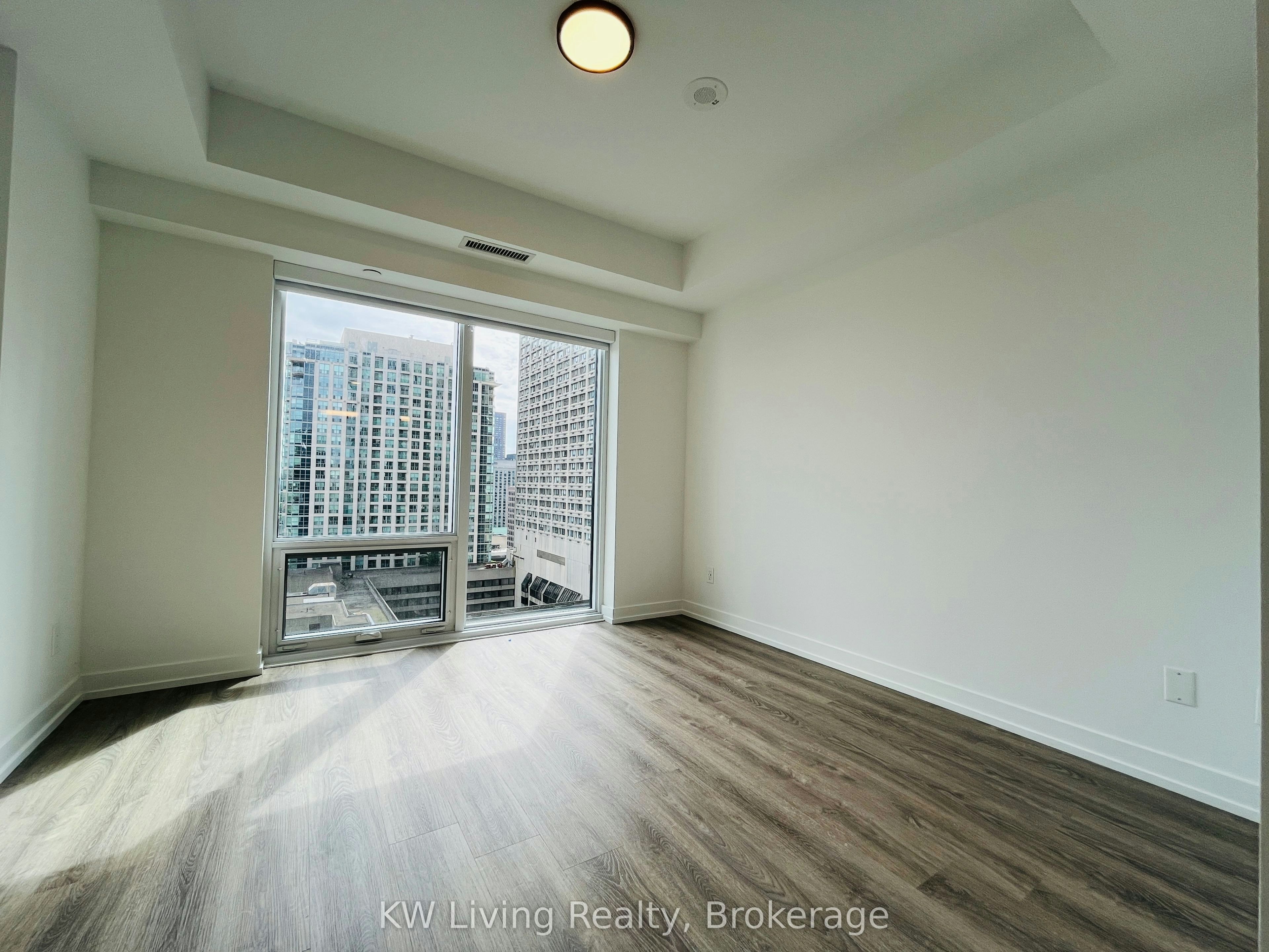 2506-771 Yonge Street, Toronto, ON, M4W 0B8 - 3