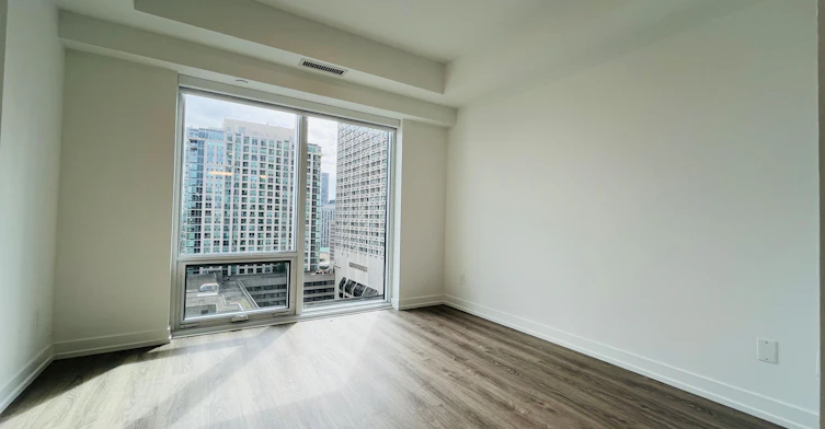 2506-771 Yonge Street, Toronto, ON, M4W 0B8 - 3