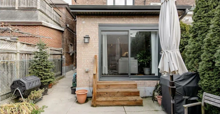 Main Floor-72 Grace Street, Toronto, ON, M6J 2S2 - 9