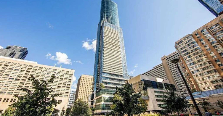 1615-386 Yonge Street, Toronto, ON, M5B 0A5