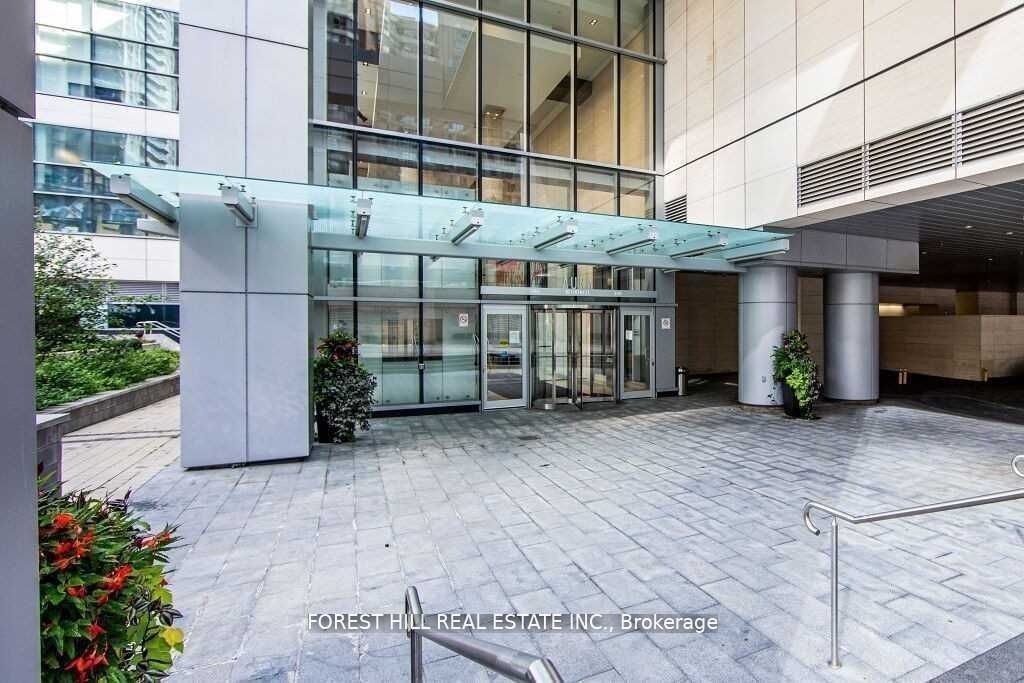 1615-386 Yonge Street, Toronto, ON, M5B 0A5 - 2