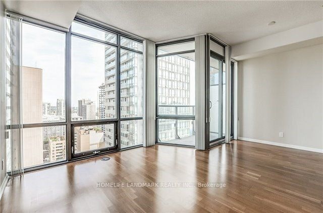 2507-832 Bay Street, Toronto, ON, M5S 1Z6 - 4