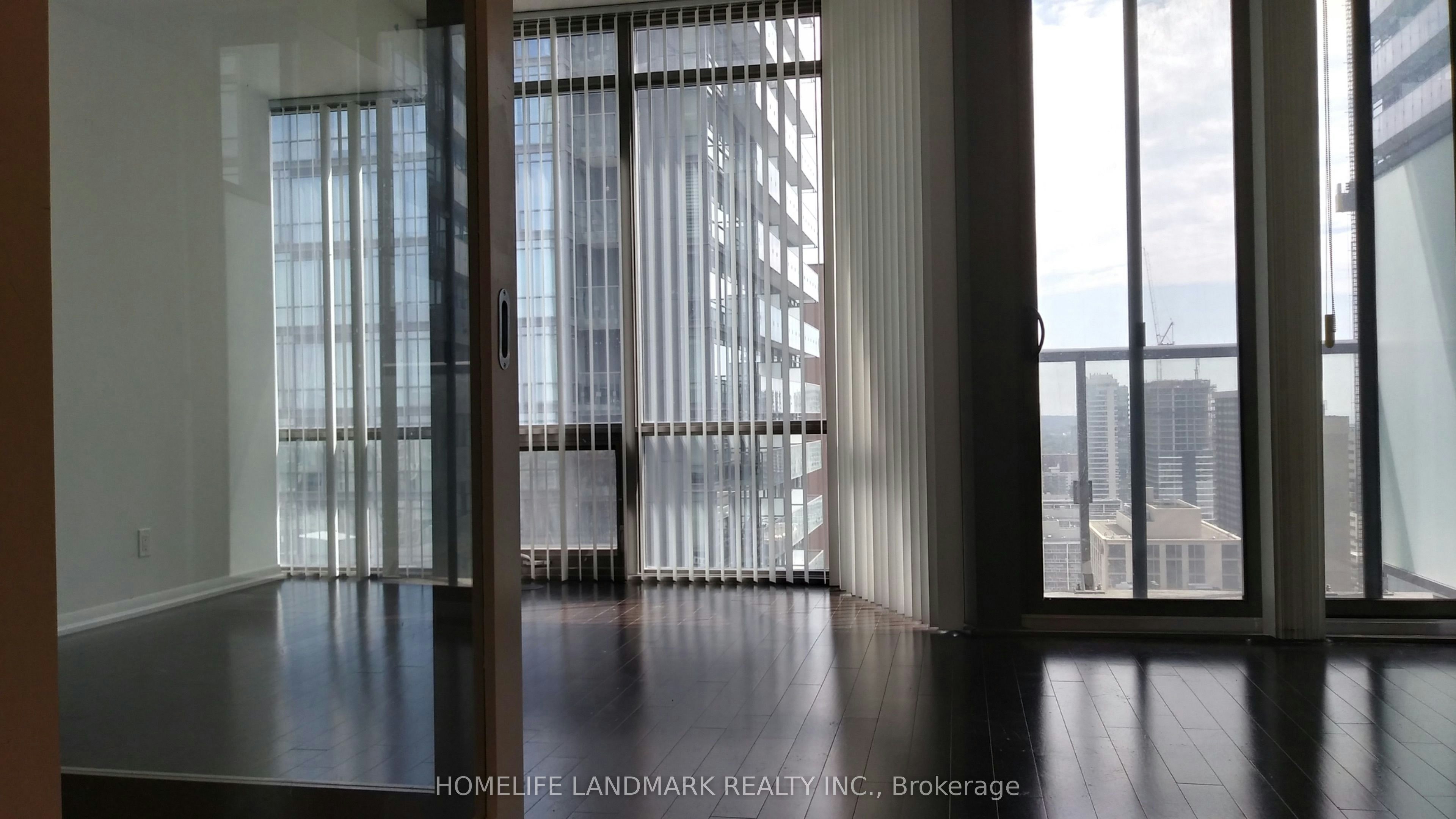 2507-832 Bay Street, Toronto, ON, M5S 1Z6 - 5