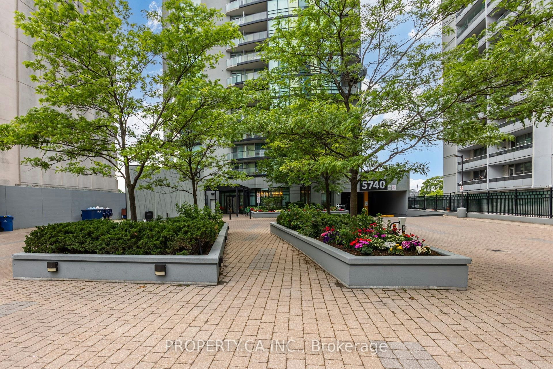 1701-5740 Yonge Street, Toronto, ON, M2M 0B1 - 23