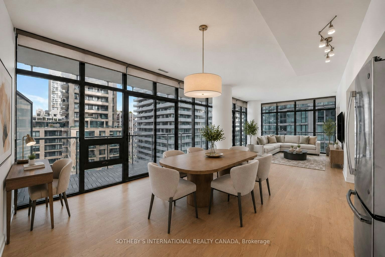 1611-33 Charles Street E, Toronto, ON, M4Y 0A2