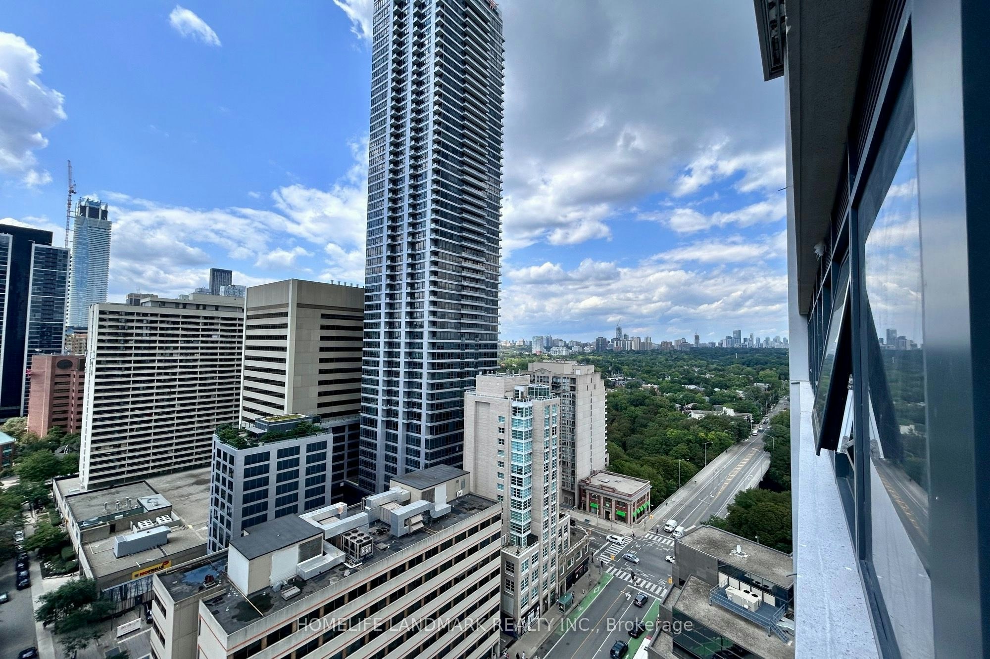 2203-609 Sherbourne Street, Toronto, ON, M4X 0A4 - 15