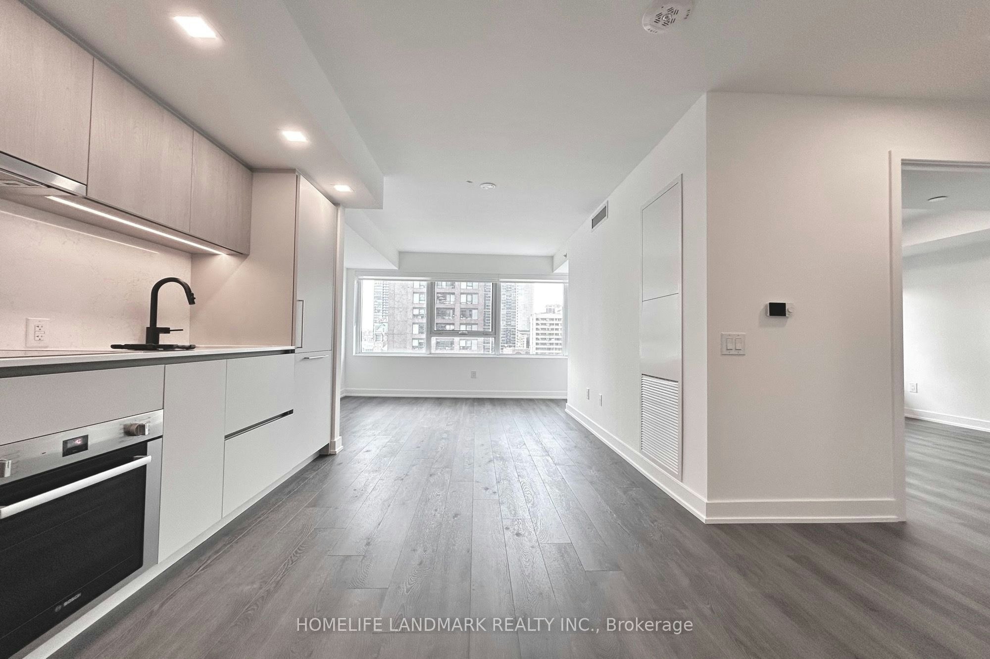 2203-609 Sherbourne Street, Toronto, ON, M4X 0A4 - 5
