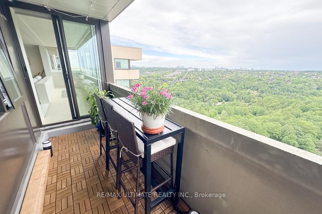 2504-75 Wynford Heights Crescent, Toronto, ON, M3C 3H9 - 35
