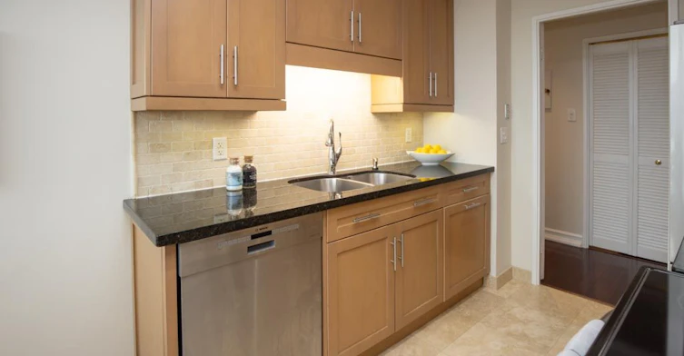 2504-75 Wynford Heights Crescent, Toronto, ON, M3C 3H9 - 14