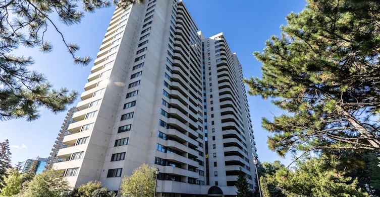 2504-75 Wynford Heights Crescent, Toronto, ON, M3C 3H9
