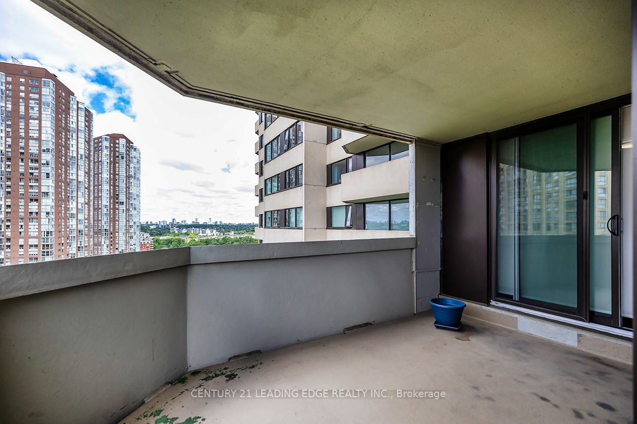 1708-75 Wynford Heights Crescent, Toronto, ON, M3C 3H9 - 31