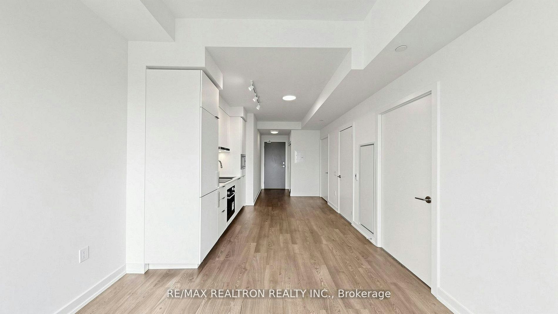 N1105-7 Golden Lion Heights, Toronto, ON, M2M 0C1 - 11