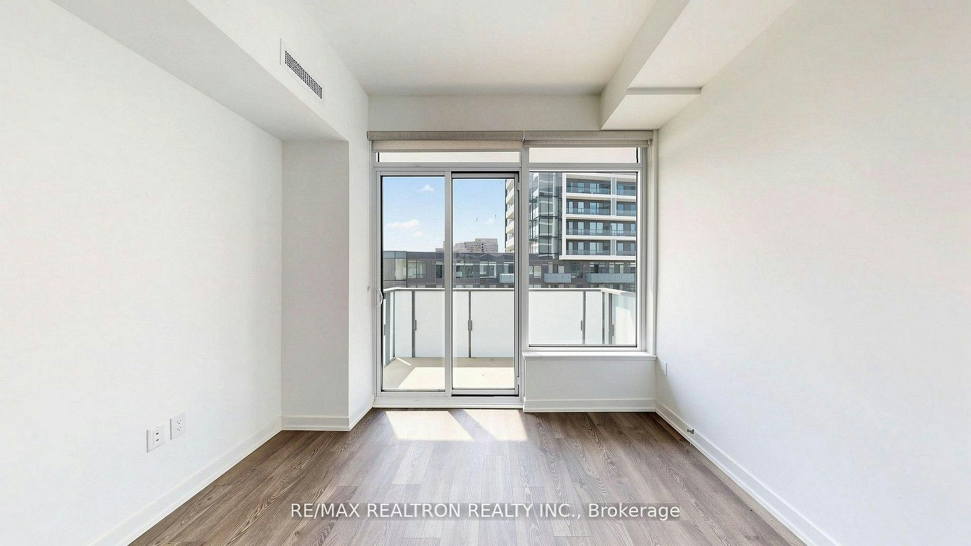 N1105-7 Golden Lion Heights, Toronto, ON, M2M 0C1 - 13