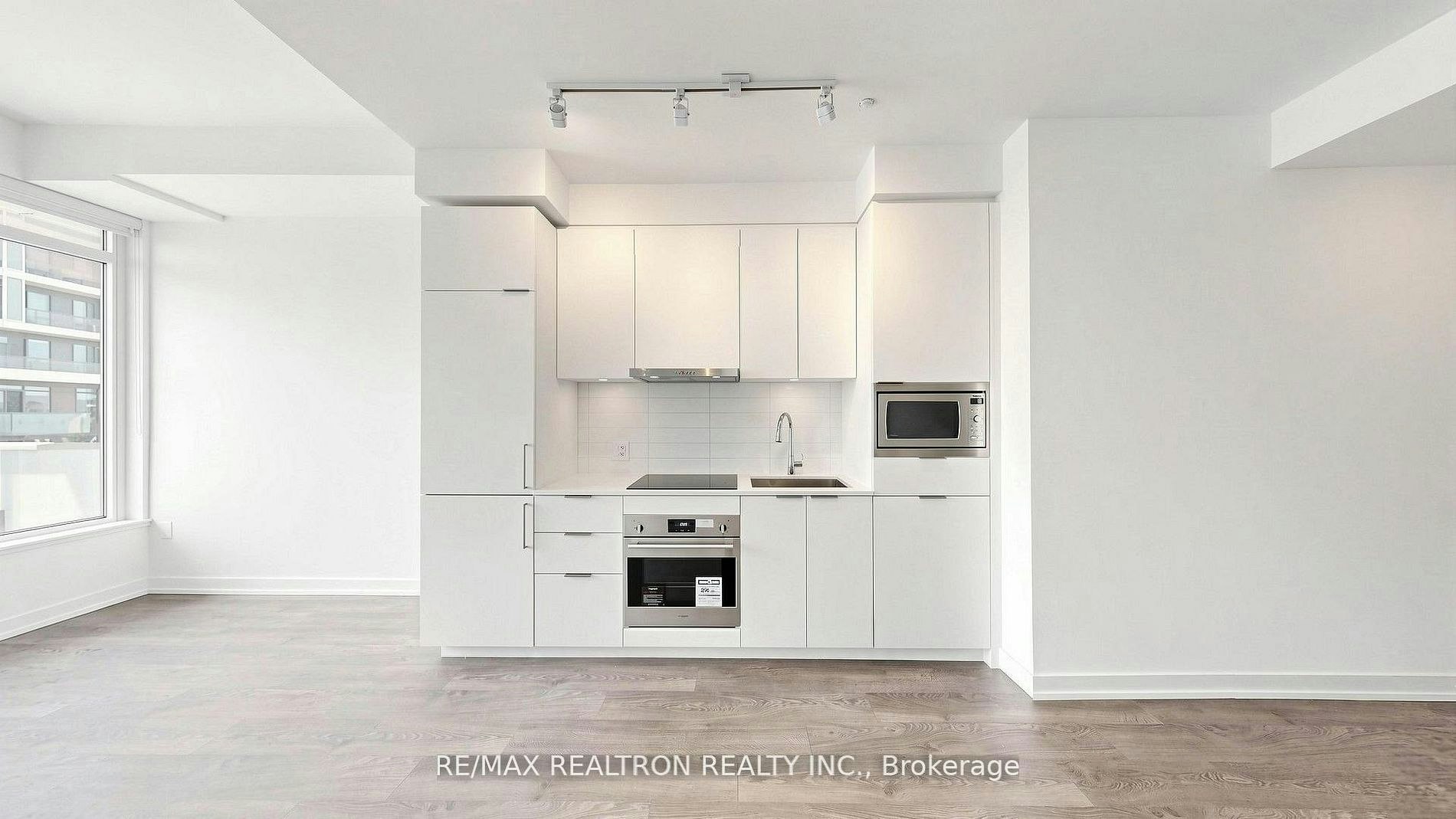 N1105-7 Golden Lion Heights, Toronto, ON, M2M 0C1 - 9