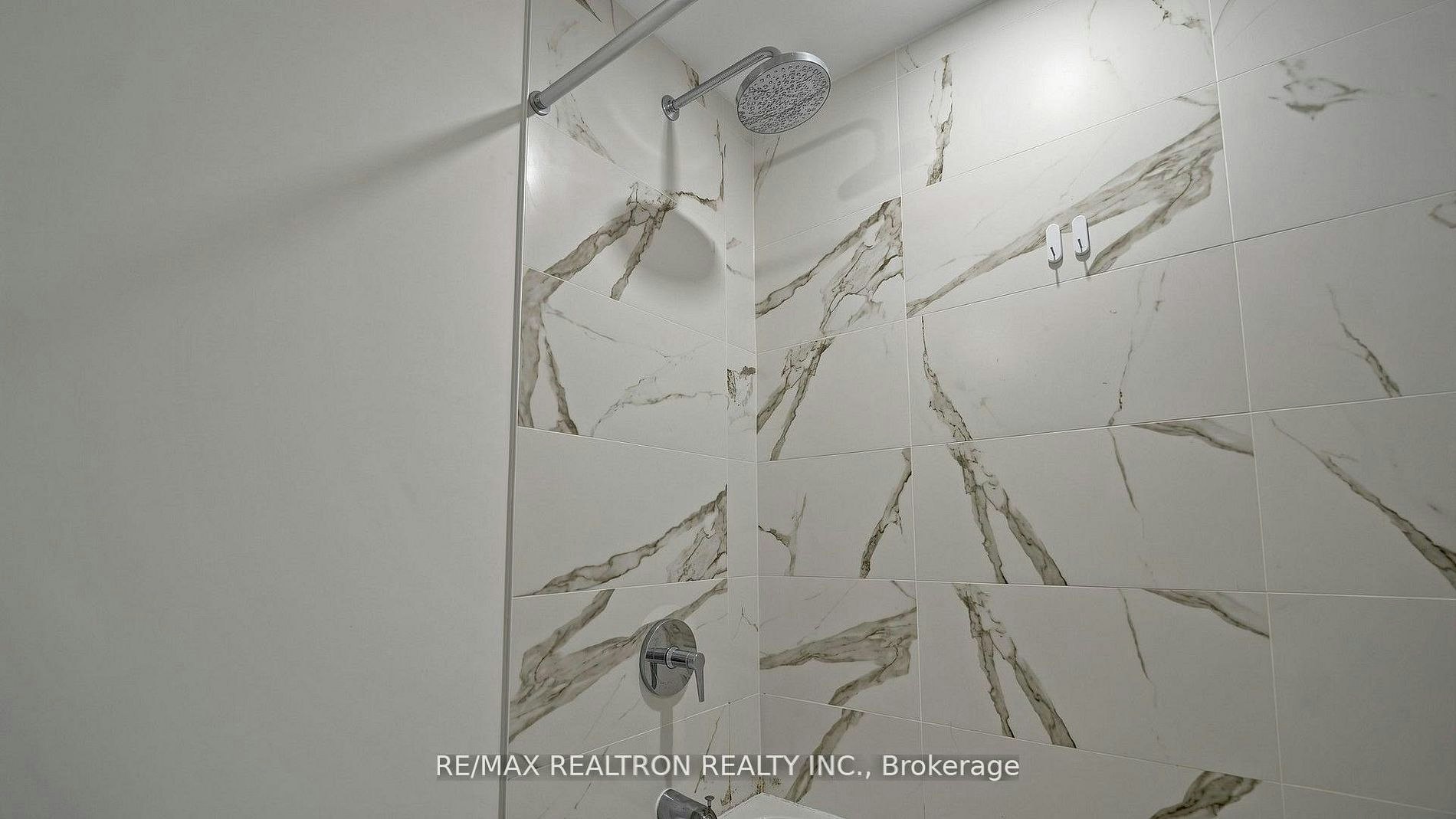N1105-7 Golden Lion Heights, Toronto, ON, M2M 0C1 - 25