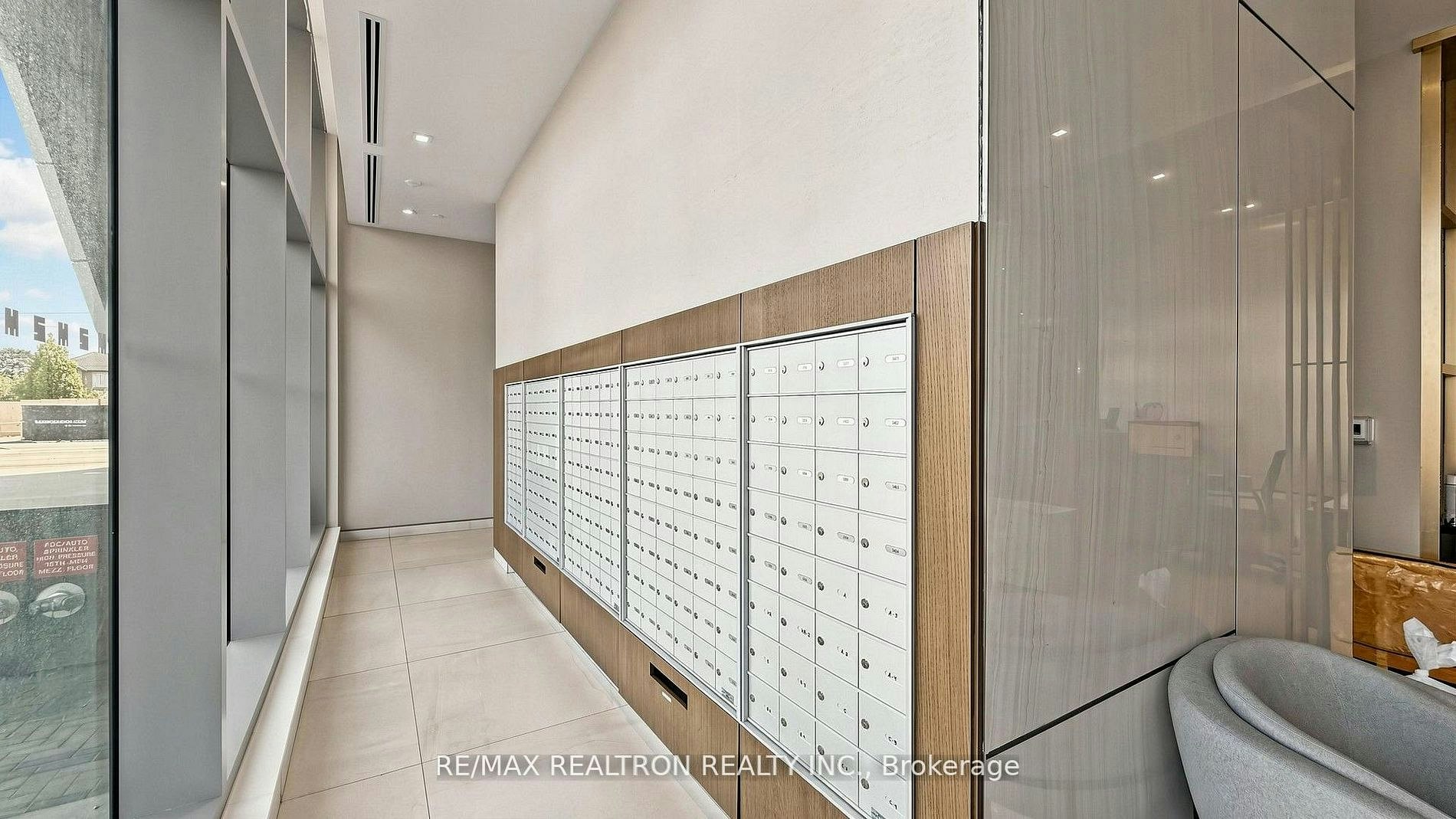 N1105-7 Golden Lion Heights, Toronto, ON, M2M 0C1 - 46