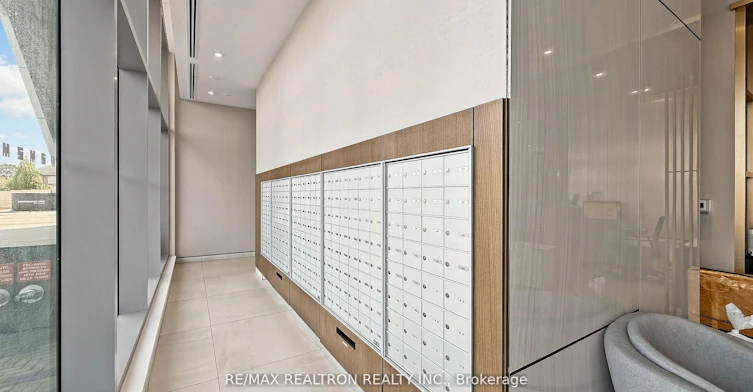 N1105-7 Golden Lion Heights, Toronto, ON, M2M 0C1 - 46