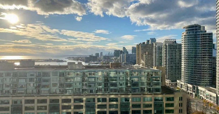 2012-99 Harbour Square, Toronto, ON, M5J 2H2 - 24