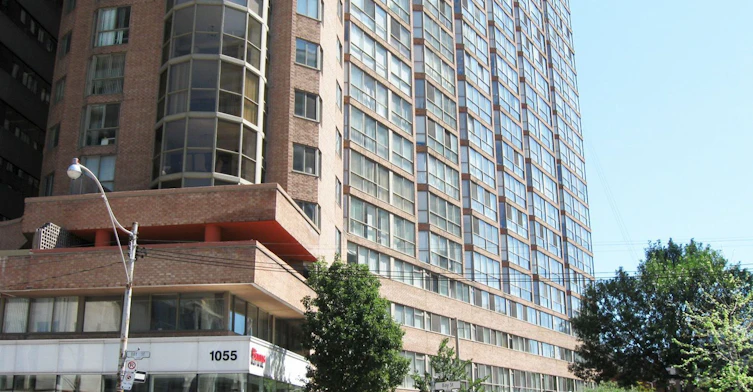 207-1055 Bay Street, Toronto, ON, M5S 3A3