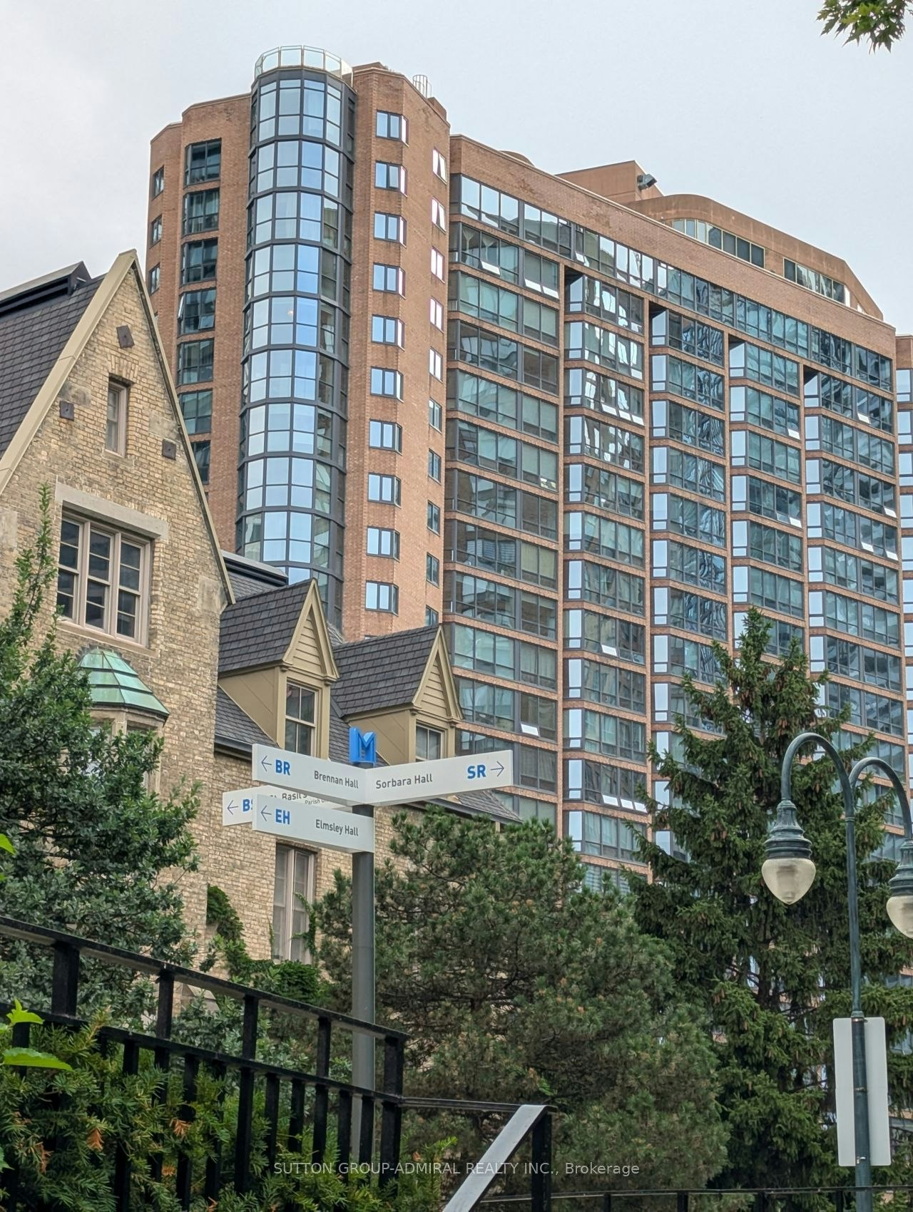207-1055 Bay Street, Toronto, ON, M5S 3A3 - 2