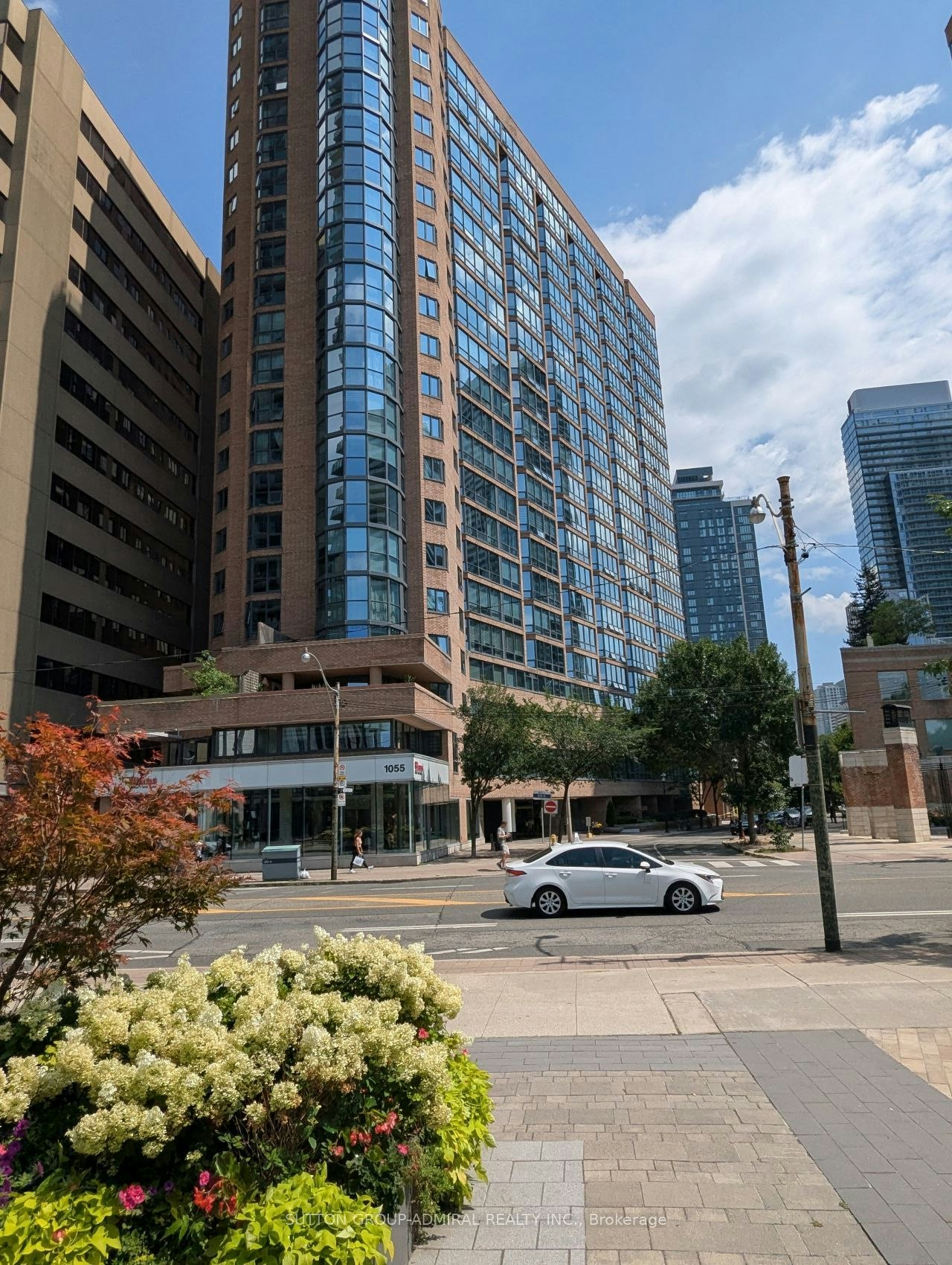 207-1055 Bay Street, Toronto, ON, M5S 3A3 - 3
