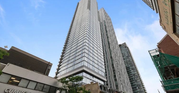 2704-8 Cumberland Street, Toronto, ON, M4W 0B6