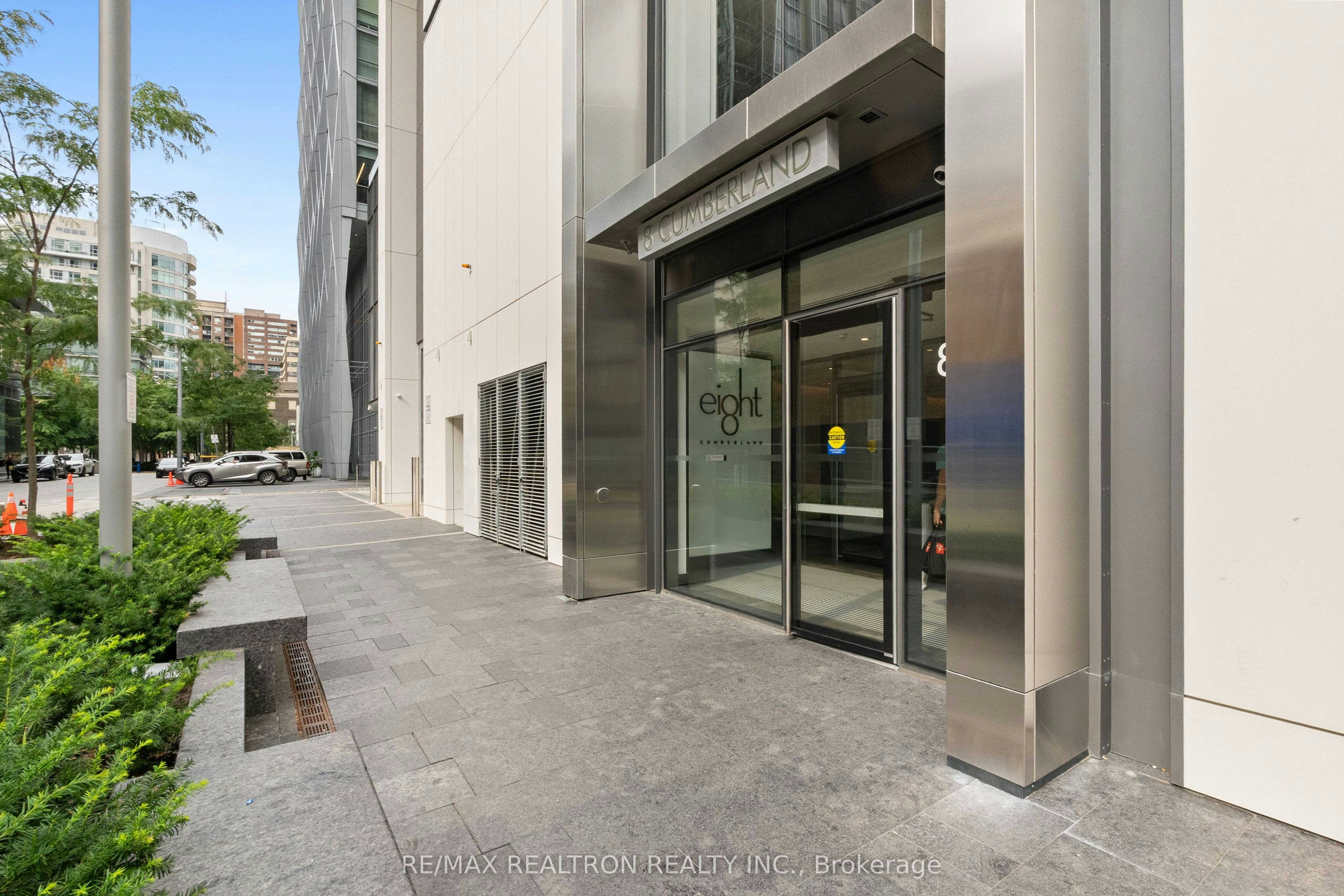 2704-8 Cumberland Street, Toronto, ON, M4W 0B6 - 2