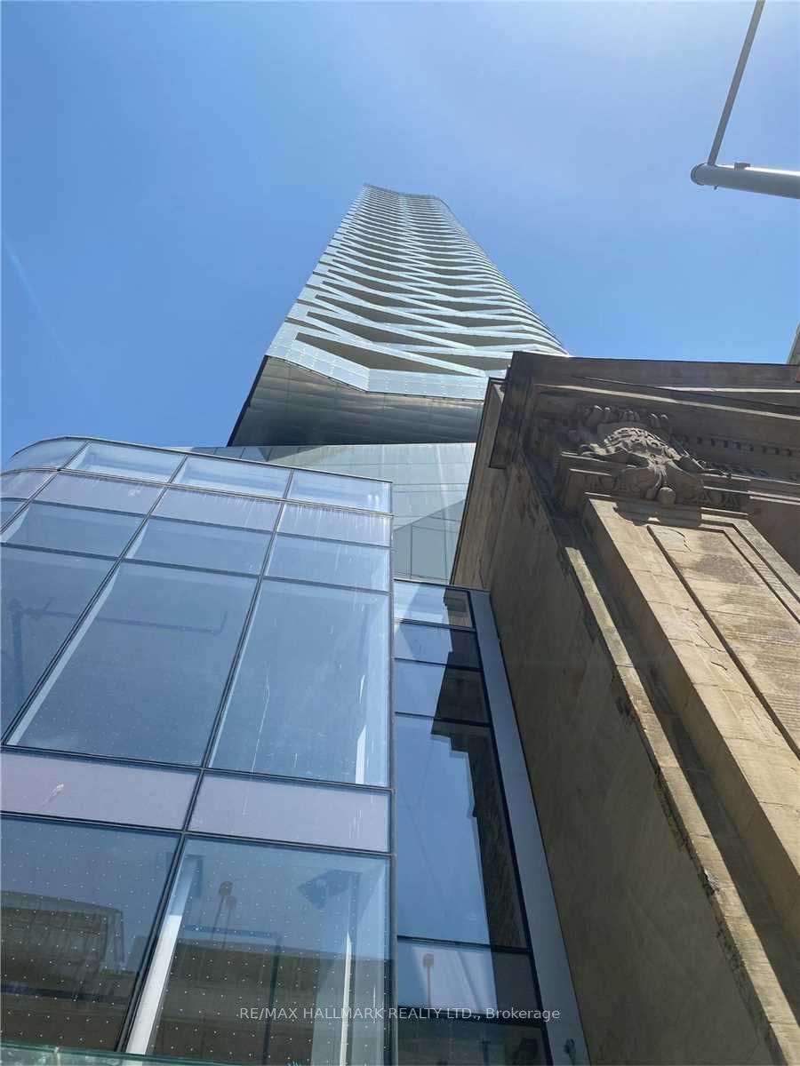 5006-197 Yonge Street, Toronto, ON, M5B 1M4 - 7