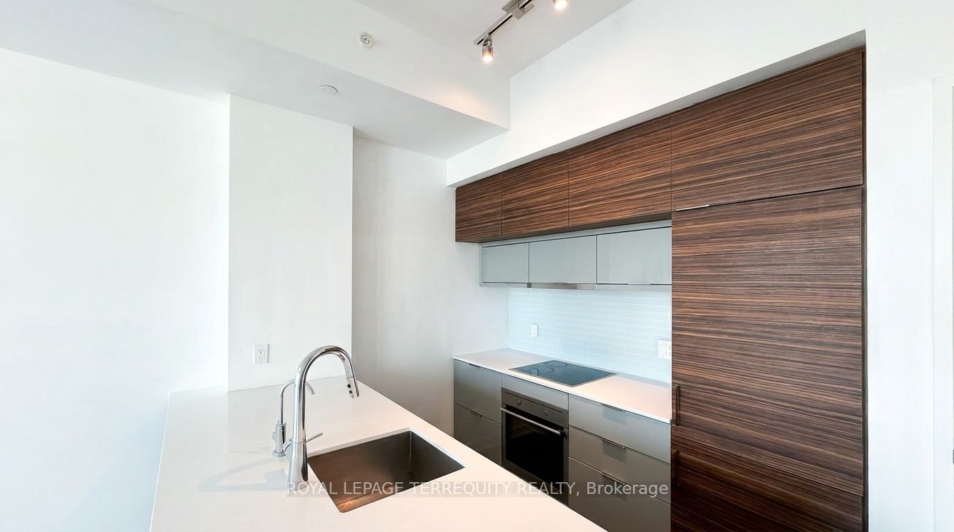 4707-88 Scott Street, Toronto, ON, M5E 0A9 - 7